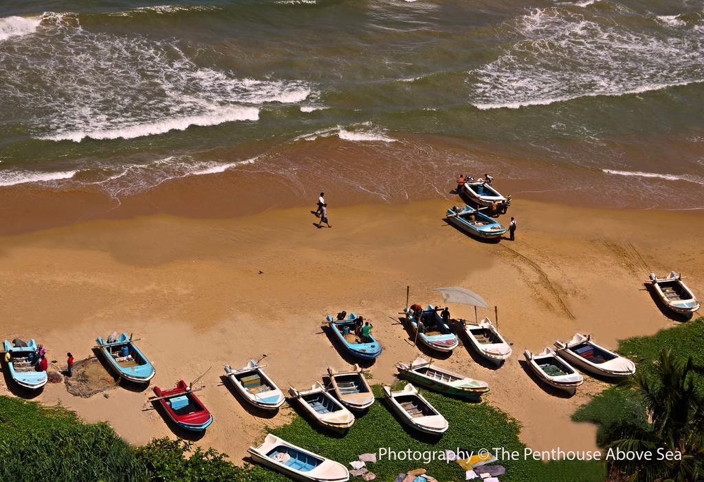 Apartamento The Penthouse Above Sea Dehiwala-Mount Lavinia Exterior foto