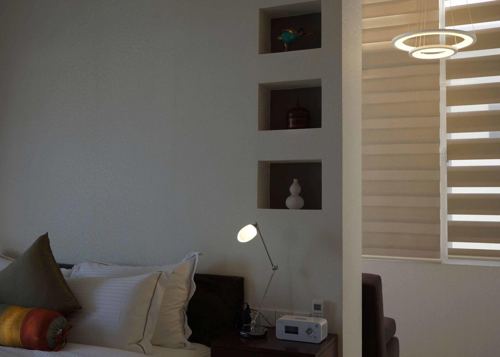 Apartamento The Penthouse Above Sea Dehiwala-Mount Lavinia Exterior foto